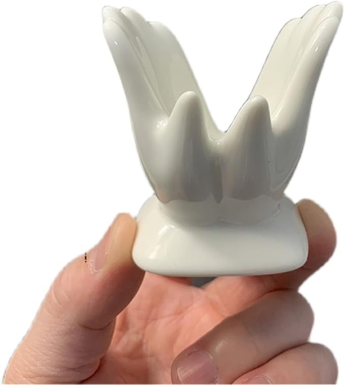 Air Plant Holder Cute Ceramic Mini Hand Shape Stand Airplants Tillandsia Small Container Pot Plant Decorative Home Decor for Desk Table Shelf Office Decorations, White