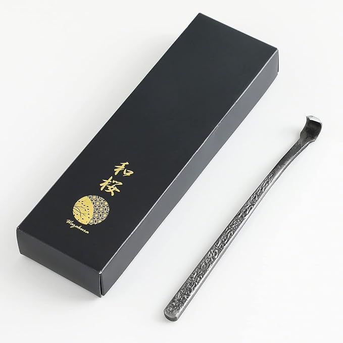 Wazakura Bonsai Scraper Gouge Chisel with Triangular Blade Made in Japan, Shari Carving Tool, Japanese Dead Wood and Bark Grafting Cutter - Triangular Blade