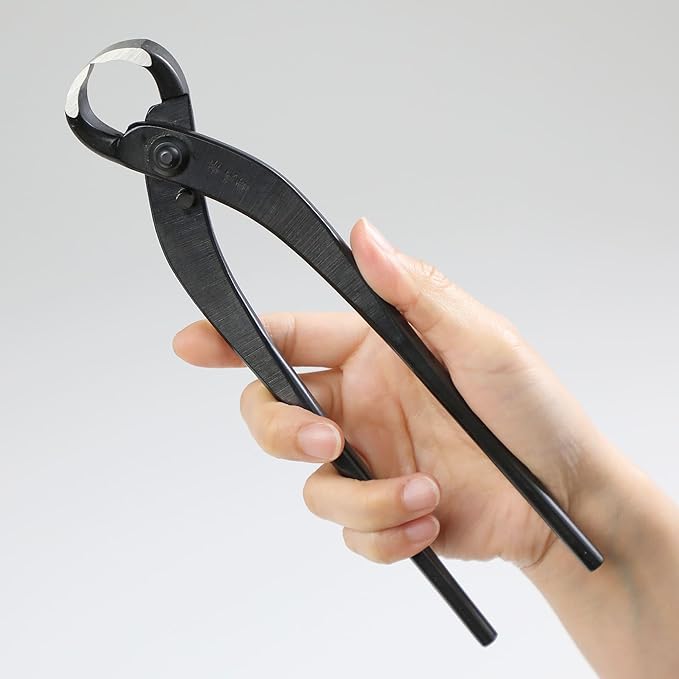 Wazakura Japan Hand Forged Bonsai Root Cutter 8.25" (210mm) - Japanese Carbon Steel Bonsai Tool for Root Cutting & Trunk Splitting - Handmade in Sanjo Niigata by Master Blacksmiths