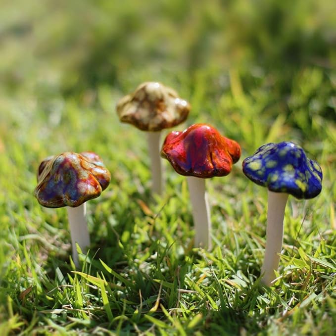 Danmu Garden Decor, 4pcs (Random Color) Ceramic Mushroom for Garden, Yard, Fairy Garden - Lawn Ornament Décor, Pottery Ornament 4.52" in Height