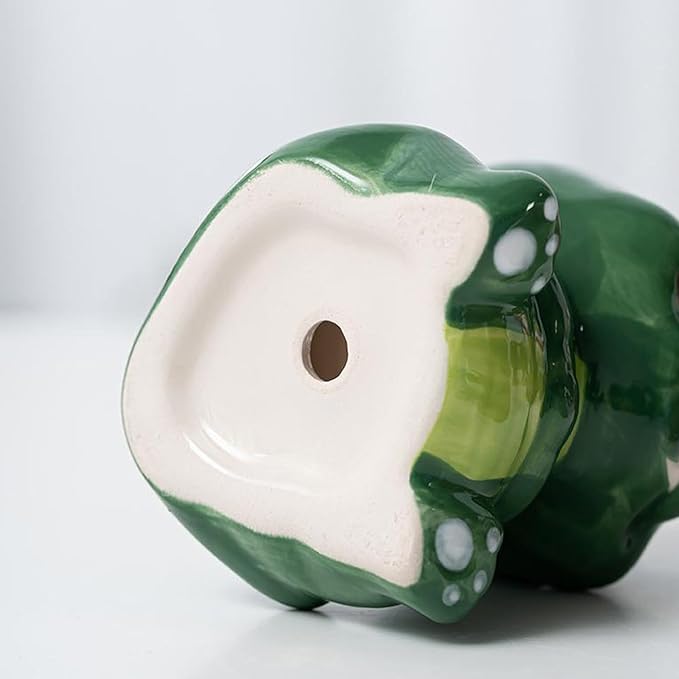 DIYOMR Cute Animals Planter, Mini Ceramic Cartoon Animal Shaped Succulent Flower Pot Indoor Air Plants Holder, Smooth Shiny Decorative Flower Cactus Planter - Plants Not Included (Penguin)
