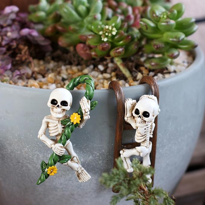2-piece set Skeleton Pot Huggers for Planters, Climbing Animal Flower Pot Hugger, Hanging Plant Decorations for Pots, Cute Plant Pot Decorations for Home Garden Patio Fence Lawn Yard (Stairs Skeleton)