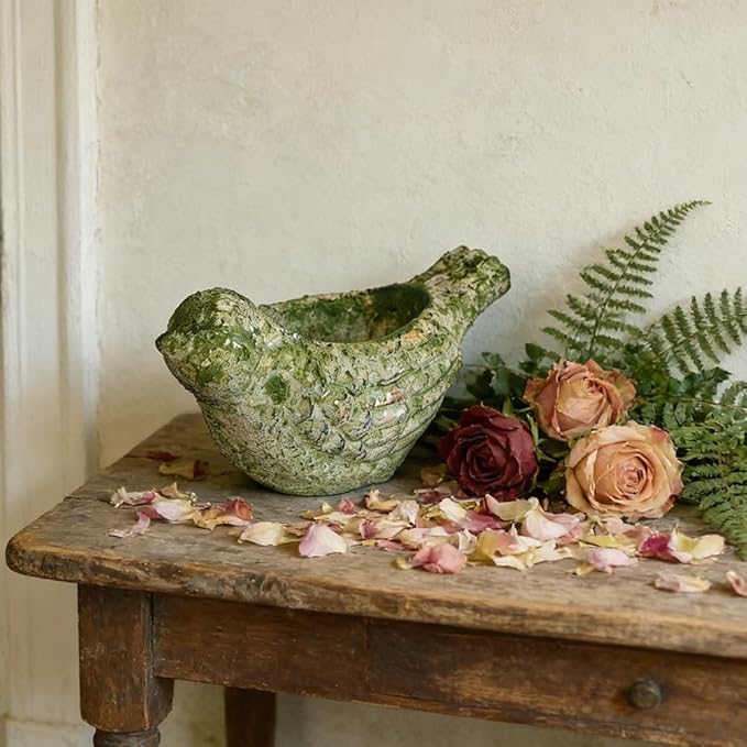 Vintage Cement Animal Planter Pots,Cement Succulent Planter,Indoor & Outdoor Garden Decor Rustic Shabby Flower Plants for Home,Patio,Balcony(Green Bird)