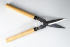 Wazakura Premium Mini Grass Shears - Handmade Japanese Grass Clippers - Precision Garden Tool with Angled Blades - Lightweight Handheld Shears for Lawn Edging and Trimming