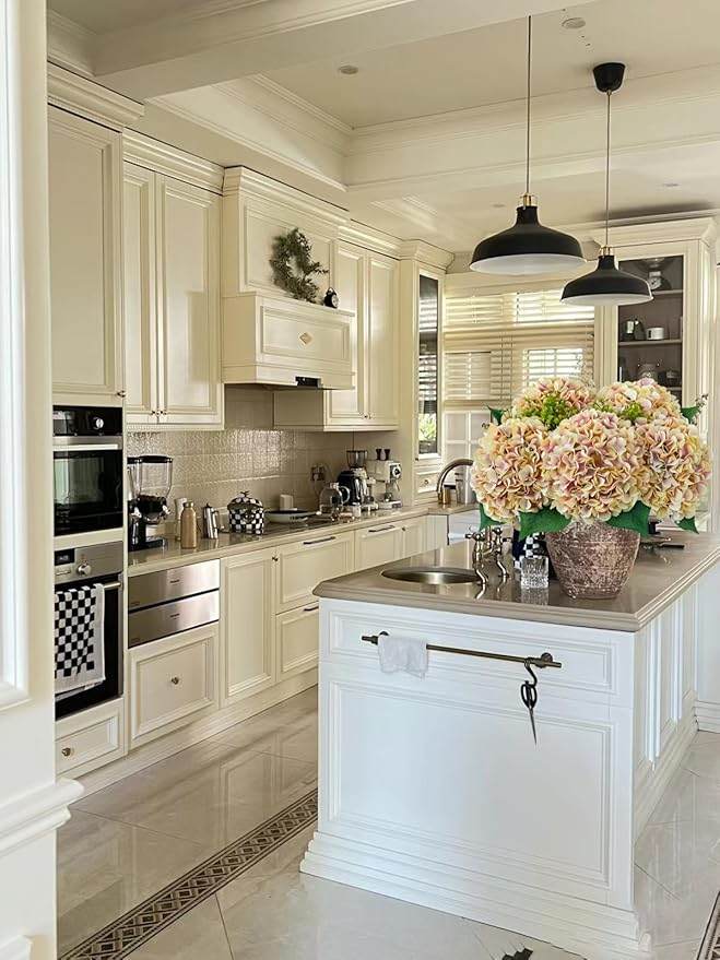ZYTUYO 5 Pcs Champagne Mauve Silk Hydrangeas Artificial Flower Boho Dried Touch 20'' Faux Hydrangeas for Indoor Home Decor Kitchen Living Room Outdoor Porch Wedding Flower Arrangement