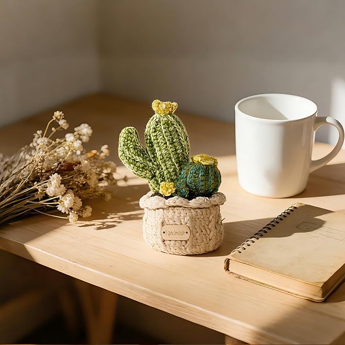 Handmade Crochet, Small Artificial Plants Cactus in Pot, Realistic Knit Succulent for Home Office Desk Decoration, for Plant Lovers (2.4 x 2.4 x 4.7 inches)