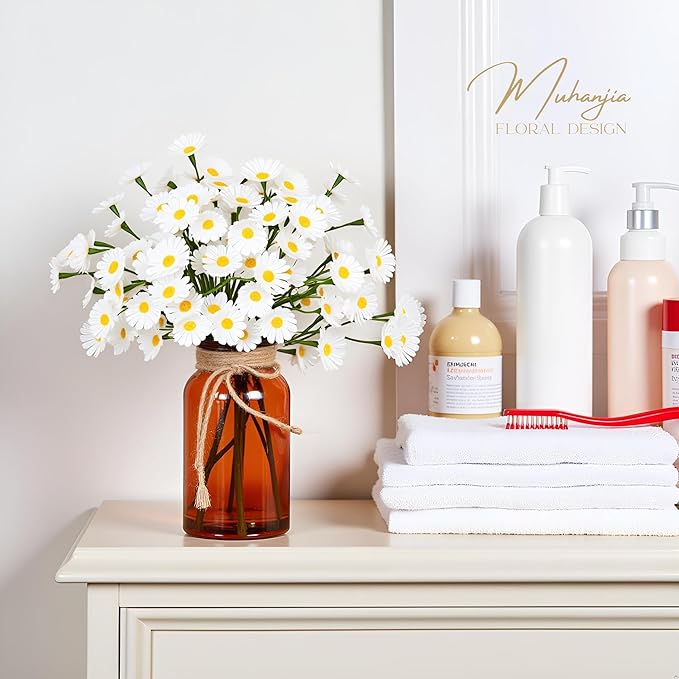 Muhanjia Artificial Daisy Flowers in Amber Glass Vase with Faux Water,9Pcs White Artificial Silk Flowers with Stems for Centerpiece (Daisy)
