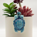 Cute Climbing Blue Sea Turtle Flower Pot Hugger Figurines, Small Resin Hanging Tortoise Statue Planter Pot Decoration for Home Garden Fence Balcony Patio Lawn Yard Ornaments