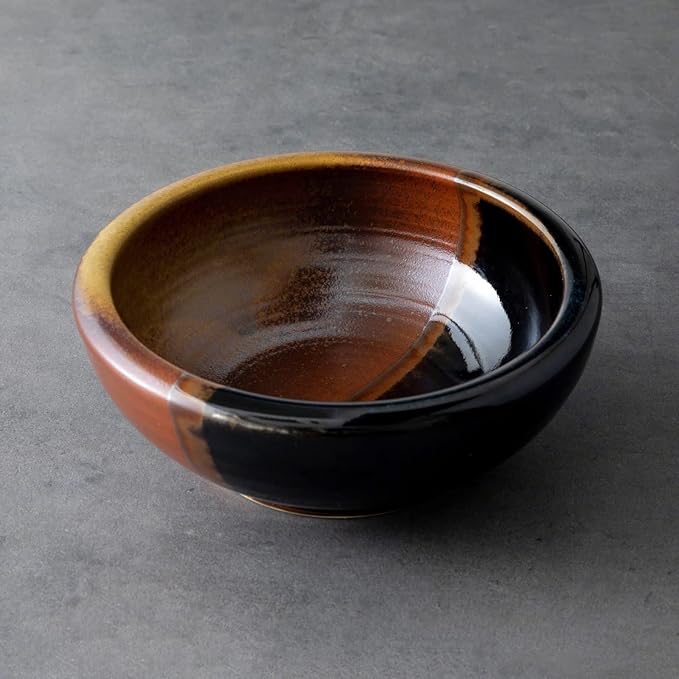 Wazakura Minoyaki Series Small Round Glazed Ikebana Flower Vase Made in Japan, Handpainted Floral Arrangement Pottery Supplies (Black and Brick Red)