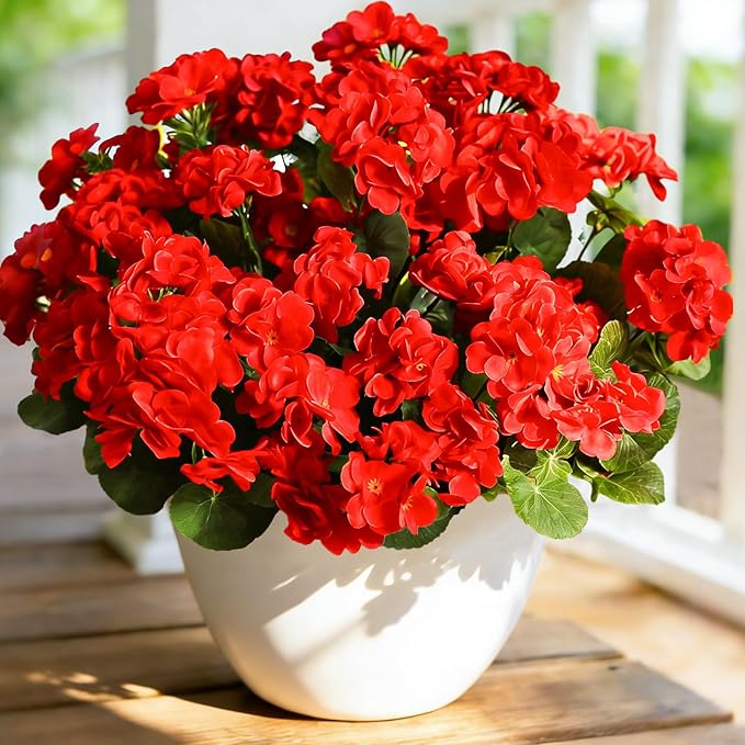 Fake Outdoor Flowers, Artificial Flowers For Outdoors, Red Artificial Geraniums Plastic Flowers, Fake Plant For Outside, Silk Faux Flowers For Outdoor Planters UV Resistant For Front Porch（4 Pcs)