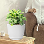 WSMKSZ 10/9/8 inch Medium Flower Pots, 3 Pack Modern Decorative Plastic Planters with Drainage Holes and Tray, Plant Pots for Indoor Outdoor Plants, White