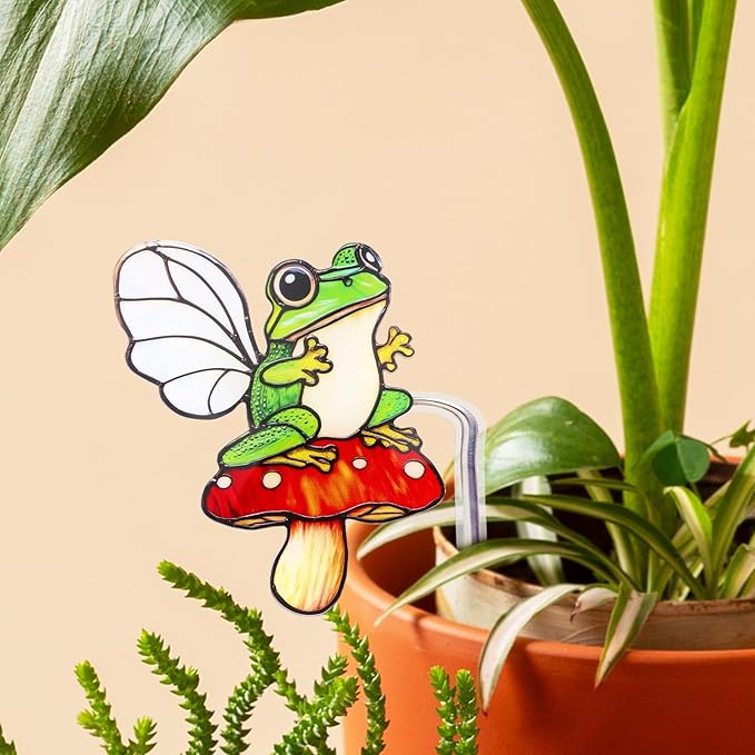 Frog Gifts for Women, Hanging Plant Planter for Indoor Outdoor Garden, Mothers Day Birthday Gifts for Mom Grandma from Daughter Son, Frog Lover Plant Pots Accessories