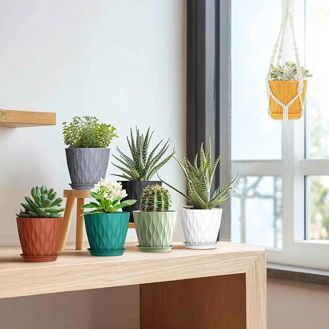 Meowell 5 inch Plant Pots for Indoor Outdoor Plants, 6 Pack Thick Nursery Pots with Drainage Holes and Saucers, 3D Modern Wave Texture Small Plastic Planter Flower Pots for Succulent, Herb, Black