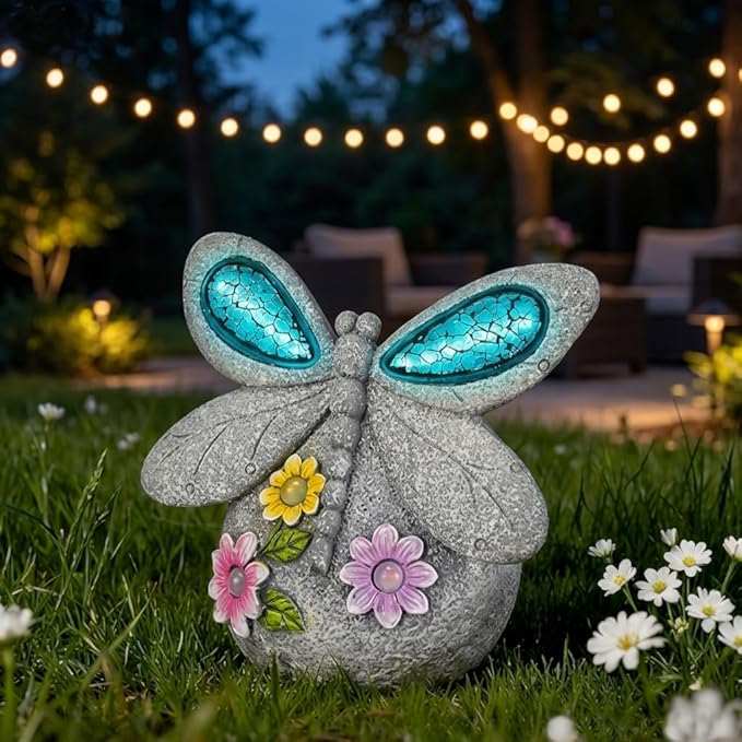 Solar Dragonfly Garden Decor with Cracked Glass Wings, Outdoor Resin Dragonfly Statue with Solar Light for Patio, Lawn, Yard Ornament Eco-Friendly Housewarming Gift for Women