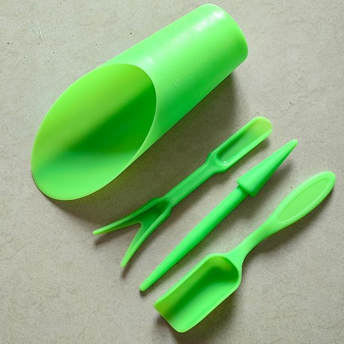 PENCK Soil Scoop for Indoor Plants - Plastic Mini Garden Plant Care Shovel Hand Tools Transplanting Succulent Cultivation Digging Scoops Kits, Green