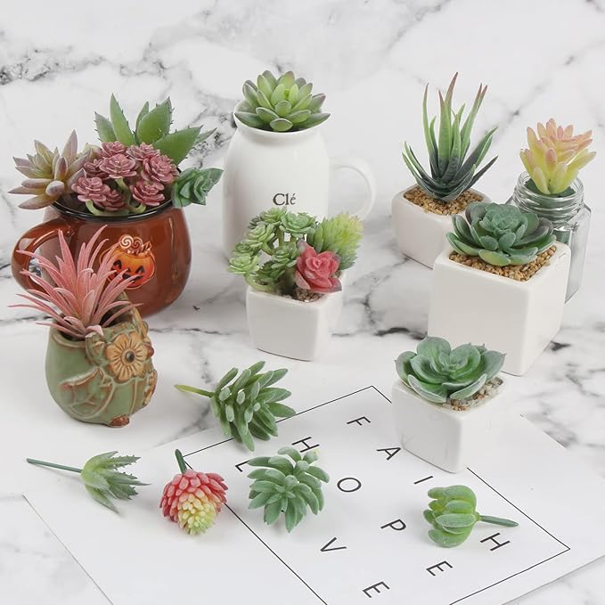 CCINEE 18PCS Artificial Succulent Plants,Mini Assorted Flocking Green Fake Unpotted Echeveria Realistic Agave Floral Faux Lotus for Landscape Garden Arrangement Office and Home Decor