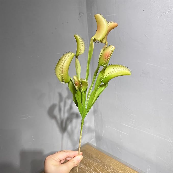 4Pcs 15.74" Artificial Venus Flytrap Plants Lifelike Realistic Fake Carnivorous Venus Flytrap Plants Faux Fly Trap Plant for Halloween Home Party Garden Office Decorations