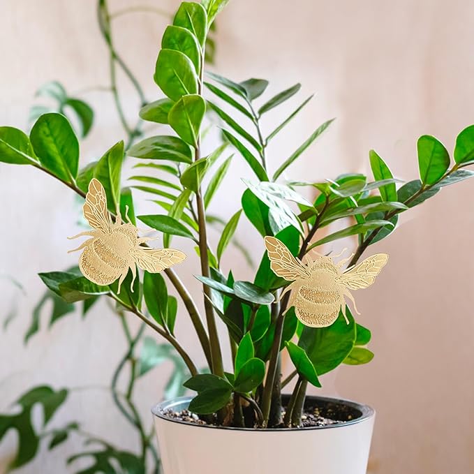 Rainteam Plant Animal Decor Brass Plant Charms for Live Plants Cute Animal Plant Hanger Ornaments for Pots Garden Plant Decorations Plant Accessories Gift for Plant Lovers(2 Bee)
