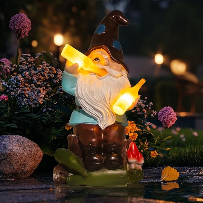 DKJOCKY Gnome Garden Decor Statue with Solar Light Lantern,Birthday Gifts for Women Mom Grandma, Funny Waterproof Resin Figurine Outdoor Decorations for Yard Patio Lawn Balcony Porch