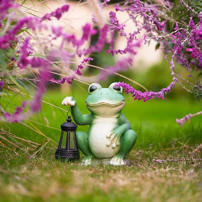 Glowing Garden Frog Outdoor Decor Cute Animal Outdoor Statue for Yard Patio Ornaments, Solar Frog Garden Decor for Birthday Housewarming Gifts for Woman, Mom, Grandma