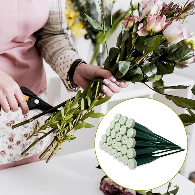 HINZIC 25pcs Flower Stem Water Tubes, 5.67 Inches Plastic Single Flower Water Tube Vials with Caps, Leakproof Floral Tubes for Fresh Flowers Wedding Bouquets Buds - Green