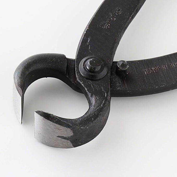Wazakura Hand Forged Bonsai Root Cutter MADE IN JAPAN 6.7 inch (170 mm), Black Carbon Steel Bonsai Tree Cutter for Branch and Roots, Multipurpose Japanese Gardening Tools