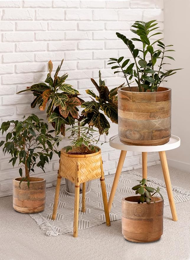 Serene Spaces Living Small Mango Wood Cachepot, Natural Wooden Pot for Faux Flowers & Plants, Potted Indoor Plants, Home, Office, Restaurant Decor, Measures 4.75" Diameter & 4.5" Tall