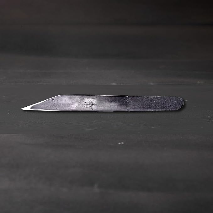 Wazakura Kiridashi Knife - Left Hand Japanese Marking & Woodworking Knife | Hand Forged Razor Sharp Carbon Steel Blade Made in Japan (18mm Left Hand)