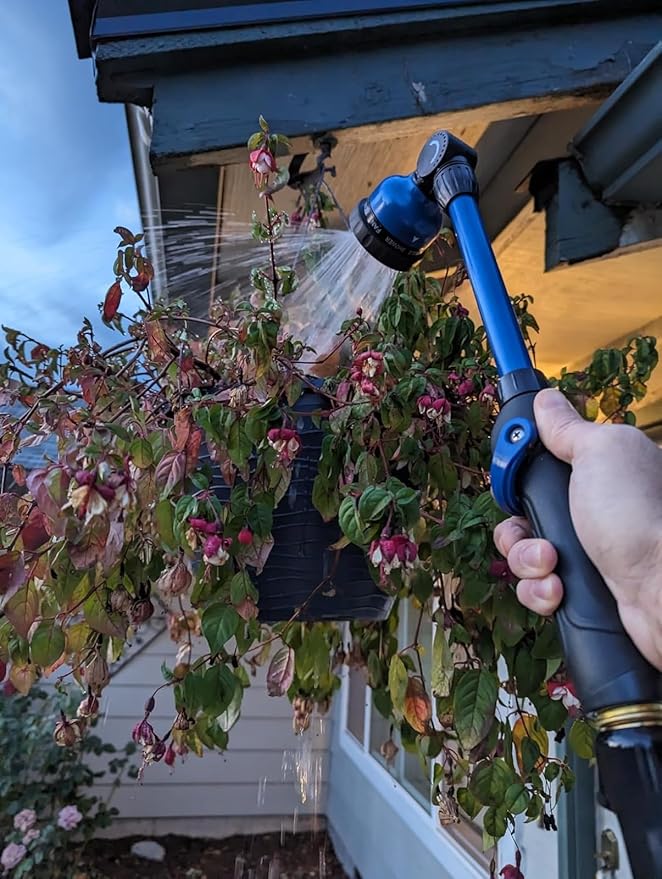 STYDDI Metal 9 Pattern Garden Watering Wand with Pivoting Head and Thumb Control, 18-Inch, Ideal for Hanging Baskets and Shrubs, Blue