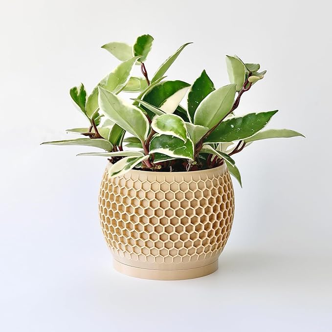 Plant Pots, Modern 3D Printed Honeycomb Planters for Indoor Plants, 4.7 Inch Wood Decorative Flower Pot for Office Desktop, Bookshelf & Home Decor, Lightweight & Durable.