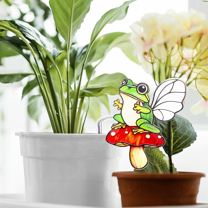Frog Gifts for Women, Hanging Plant Planter for Indoor Outdoor Garden, Mothers Day Birthday Gifts for Mom Grandma from Daughter Son, Frog Lover Plant Pots Accessories