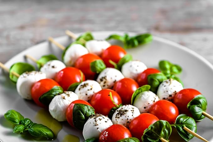 TKE Farms & Gardens - Large Red Cherry Tomato Seeds, 100+ Non-GMO Heirloom Tomato Seeds for Planting, Grow Sweet, Juicy Tomatoes at Home, Detailed Instructions Included, Solanum lycopersicum, Qty 1