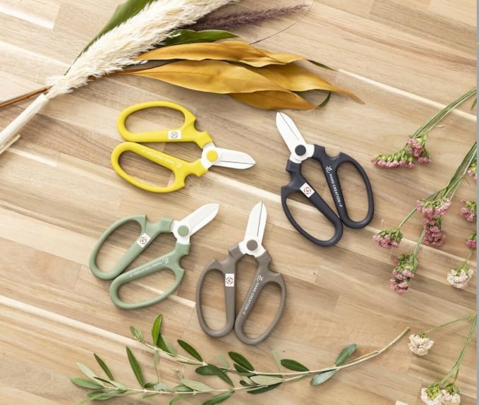 sakagen Hand Creation F170 (Tea olive)