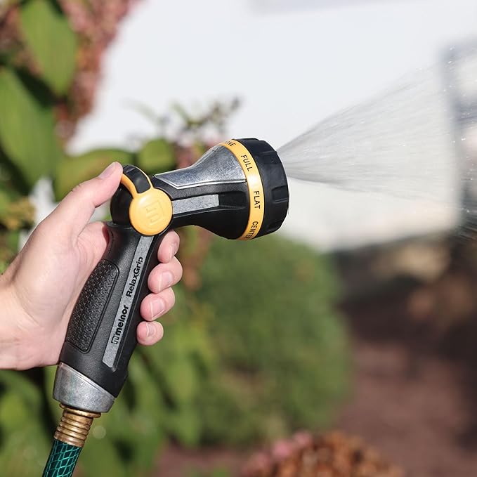 Melnor 65188AMZ RelaxGrip Metal Nozzle, Multi-Pattern, Arthritis Foundation Ease of Use Certified, Quick Connect Bundle, Black, Yellow