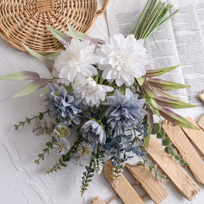 LUEUR Fake Flowers with Vase, Silk Roses Artificial Flowers in Vase Faux Flowers Arrangement Suitable for Home Kitchen Living Room, Fall Spring Decor for Office, Centerpiece Table Decorations