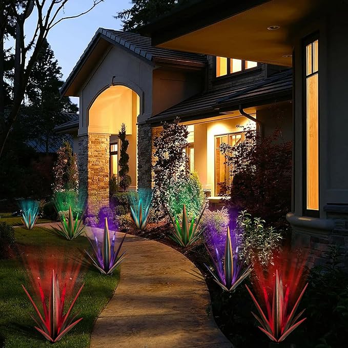 Large Tequila Rustic Sculpture, Rustic Metal Agave Plants for Outdoor Patio Yard, Home Decor Hand Painted Metal Agave Garden Yard Statue, Outdoor Lawn Ornaments (Black - L (W/Solar Light))