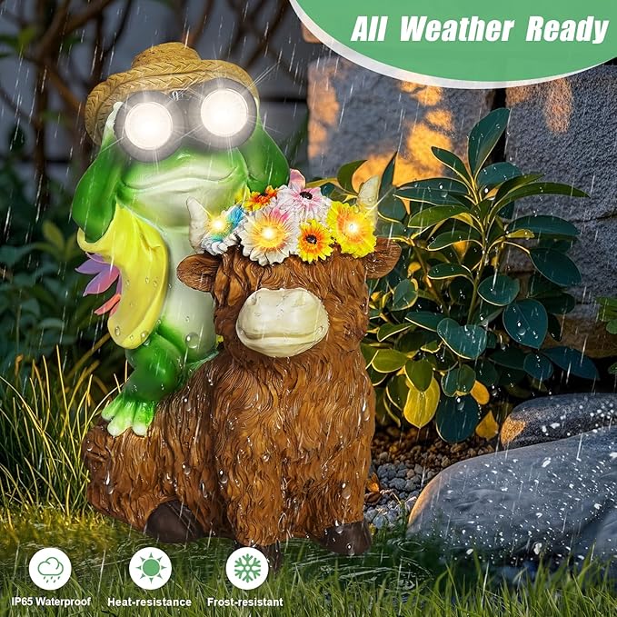 EDOF Solar Garden Lights Frog Sitting on Highland Cow Statue with Flower Garden Decor, for Women Mom,Frog Highland Cow Outdoor Figurine Decorative LED Lights for Yard Art Patio Porch Lawn
