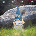DKJOCKY Gnome Garden Decor Statue with Solar Light Lantern, Funny Waterproof Resin Figurine Outdoor Decorations for Yard Patio Lawn Balcony Porch, Birthday Gifts for Women Mom Grandma