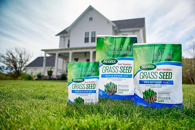 Scotts Turf Builder Grass Seed Sun and Shade Mix - Grass Seed Plus Lawn Fertilizer and Soil Improver, Covers Up To 6,400 sq. ft., 16 lb.