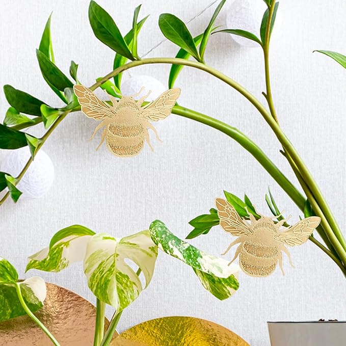 Rainteam Plant Animal Decor Brass Plant Charms for Live Plants Cute Animal Plant Hanger Ornaments for Pots Garden Plant Decorations Plant Accessories Gift for Plant Lovers(2 Bee)