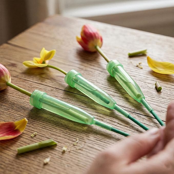 Royal Imports Floral Water Tubes with Caps – 4" Green Plastic Flower Vials for Single Stem Roses, Buds, Bouquets – Extendable Style, 1/2" Opening – 100 Pack