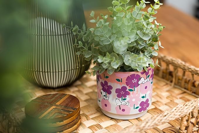 Silver Buffalo Peanuts 4'' Snoopy Flower Pattern Reactive Glaze Ceramic Planter Pot