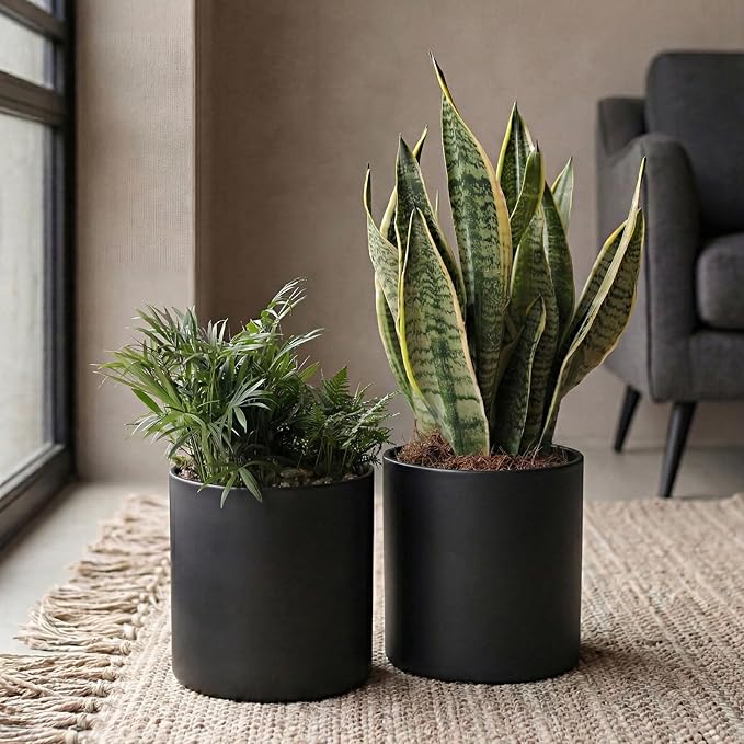 Metal Plant Pot with Drainage Hole,Mid Century Modern 7 inch Round Pot Indoor Outdoor Planters Gift for Decorative Pots of Tabletop Living Room Bedroom Black