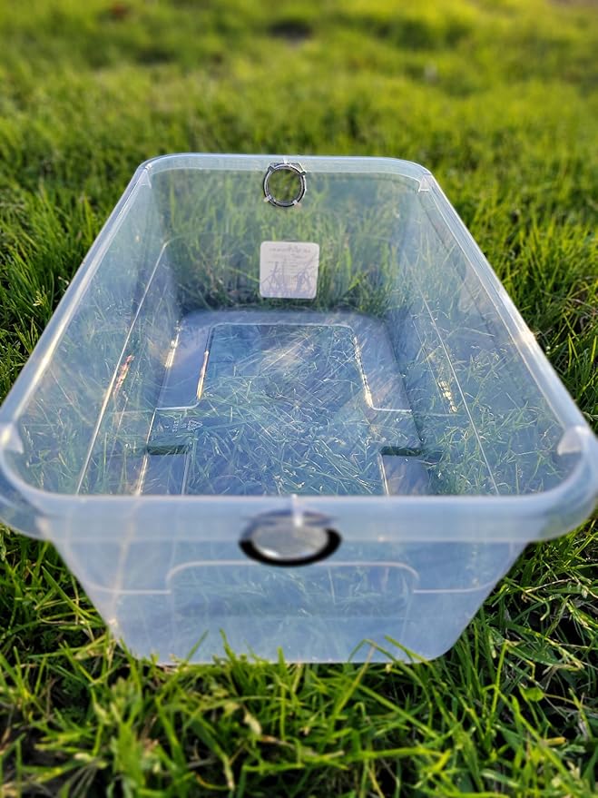 Ultra Isopod Habitat Kit | Includes Soil, Charcoal Hides, Sphagnum Moss, Leaves, Springtail Food and Isopod Food. Ultra Soil is Loaded with Rottwood + Flake