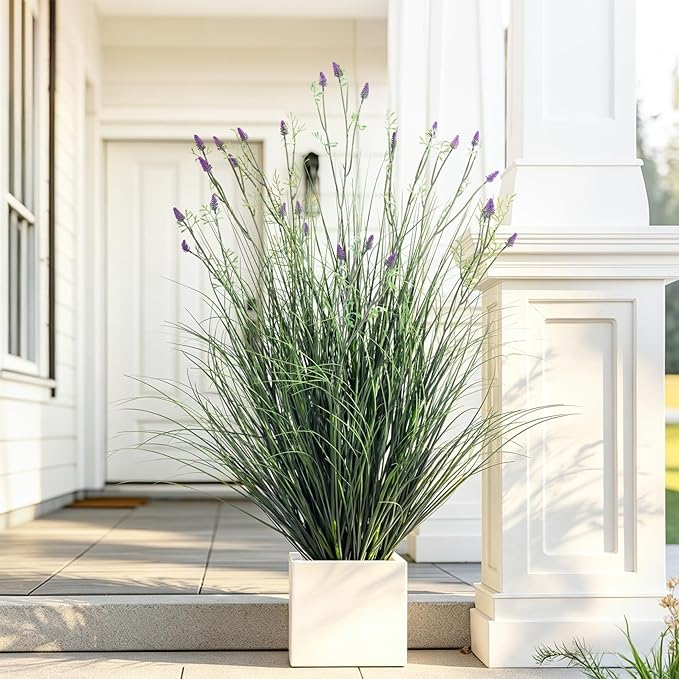 Lifelike Fake Lavender Faux Plastic plantas Synthetic Pampas Grass Indoor Outdoor Realistic Floor Plants Artificial Tall Grass Plant for Home Office Wedding Patio Front Decor Housewarming Gift