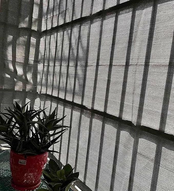 Garden Shade Cloth for Plants Heat Protection Shade Net 90% Sunblock Shade Cloth, Shade Net for Pergola Privacy Net for Garden, Greenhouse, Patios, Privacy Netting,black-4x4m