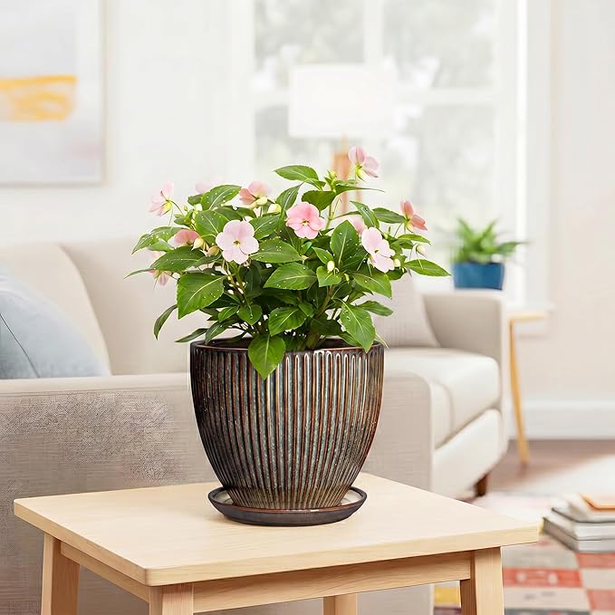 Ceramic Planter, 8 Inch Plant Pots for Indoor Plants, Round Planter with Drainage Hole and Saucer, Modern Decorative Flower Pots, House Office Decor, Gifts for Plant Lovers, Retro Brown
