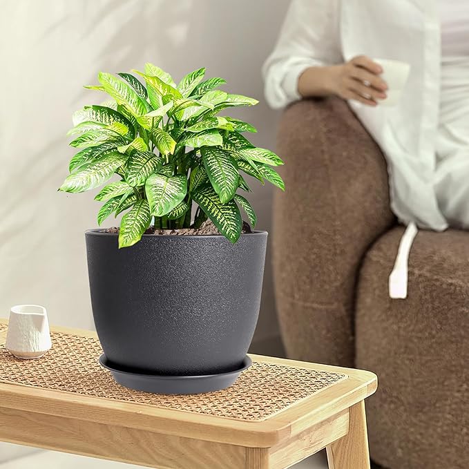 WSMKSZ 12/10/9 inch Big Flower Pots, 3 Pack Modern Decorative Plastic Planters with Drainage Holes and Tray, Plant Pots for Indoor Outdoor Plants, Black