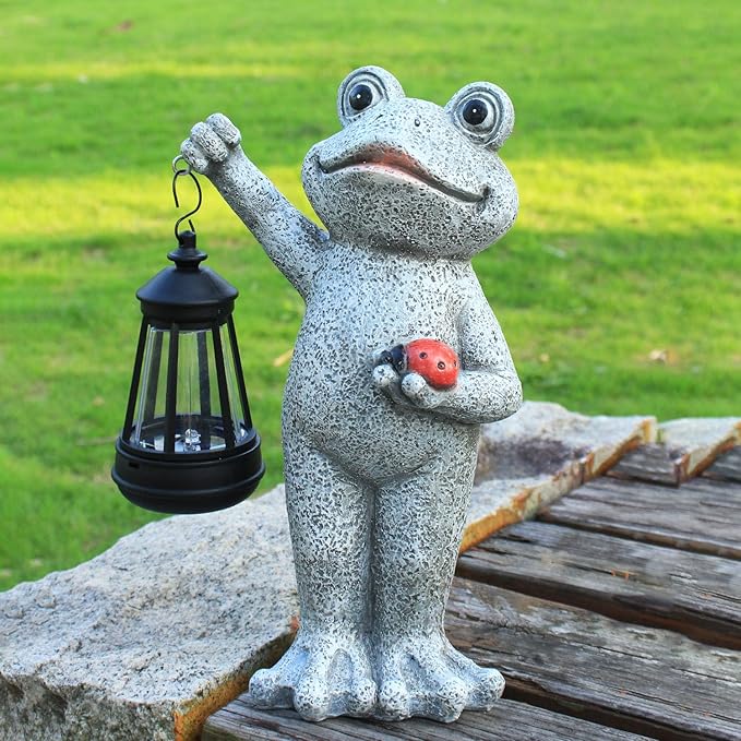 Frog Garden Statue Gifts Decor with Solar Outdoor Lantern for Patio Pathway Art Housewarming for Yard Decoration Lawn Ornament Gardening Gifts for Women Mom Grandma