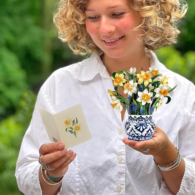 Freshcut Paper Pop Up Cards, Mini English Daffodils, 6 Inch Mini Sized Forever Flower Bouquet 3D Popup Greeting Cards, Birthday Cards, Get Well Gifts, Blank Notecard & Envelope